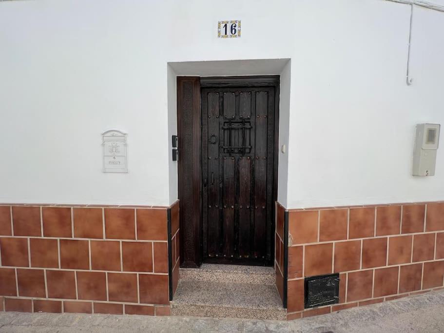 Casa Azalea - Nuevo Alojamiento En Setenil De Las Bodegas Экстерьер фото