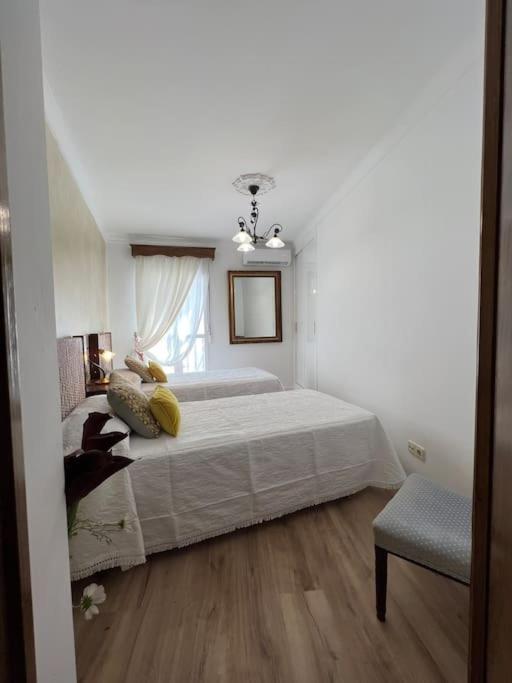 Casa Azalea - Nuevo Alojamiento En Setenil De Las Bodegas Экстерьер фото